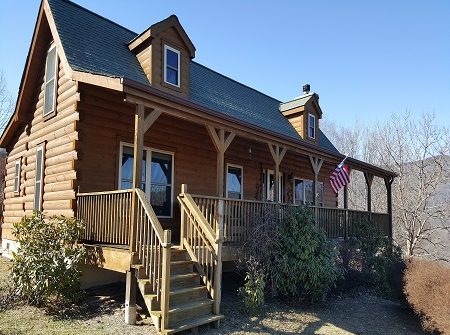 Apple Blossom Cabin