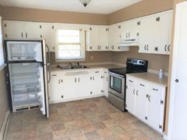 185 Trantham Rd - Kitchen with Pantry