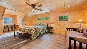 Upper-Level-Queen-Bedroom-1-and-Twin-with-Twin-Trundle-View-1