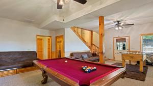 Game-Room-with-Pool-Table-and-Foosball