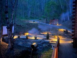 Night-Time-Photo-Firepit-and-Patio