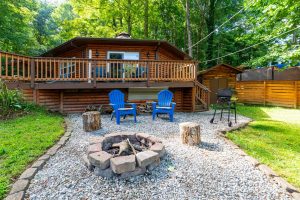 Firepit-View-with-Charcoal-Grill