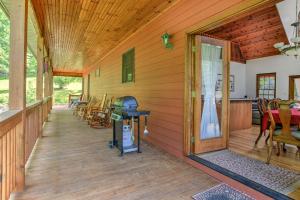 French-Doors-to-Deck-from-Dining-Area