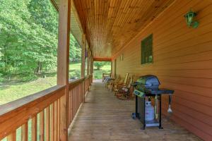 Long-View-of-Side-Deck-and-Grill