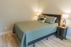 Mabel-Upstairs-Primary-Queen-Bedroom-2