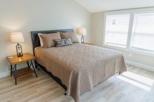 Queen-Bedroom-3