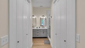 19-Primary-Bathroom-en-suite