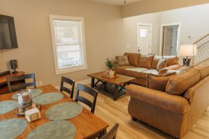 Minnies-Living-Dining-Area-4