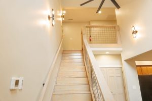 Minnies-Stairwell-from-Main-to-Upstairs