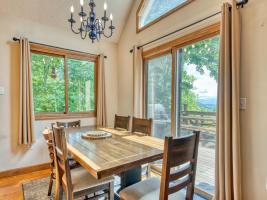 Dining-Room-View