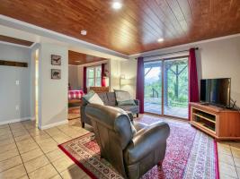 Lower-Level-Bonus-Room-Sitting-Area-with-TV-View-2